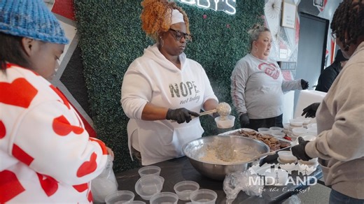 A great example of Midland taking care of Midland! 🥞🤝 Tubby's Kitchen & Catering LLC partnered with Community Worship Center for the annual Operation 500 free breakfast giveaway, continuing a tradition of serving the community and bringing people together over a warm meal. #cityofmidlandtx #communityimpact #servingothers | City of Midland, Texas - City Government