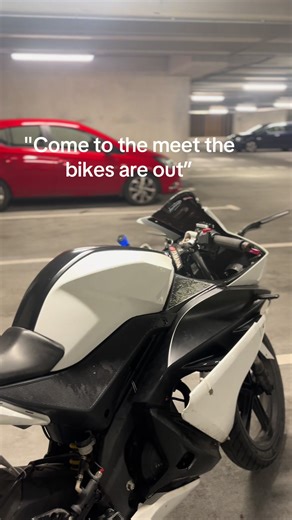 Bikes Meet in the UK: GSXR and Yamaha 125 Highlights