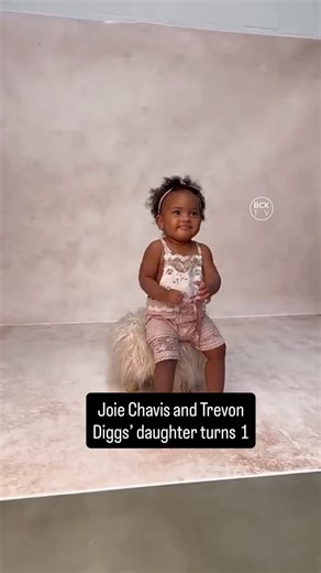 BCK:Celeb Kids & More on Instagram: "Joie Chavis and Trevon Diggs’ daughter turns 1 @joiechavis 📸 @patty.othon"