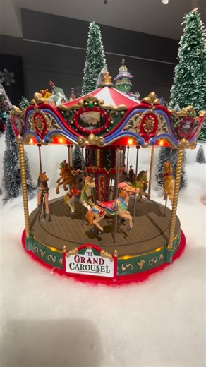 Come stroll the streets of Tiny Tinsel Town. Until January 4, 2026 | Museum of Industry