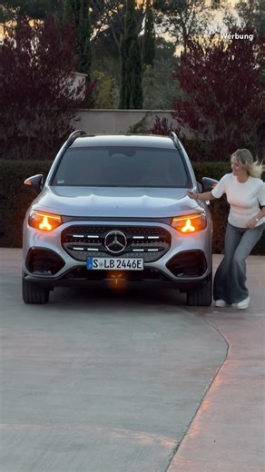 Wie gefällt euch der NEUE Mercedes GLB?! #shorts | the car crash review