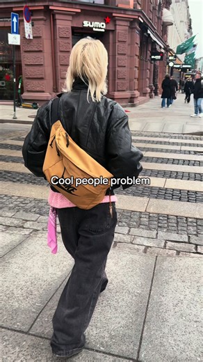 The Ultimate Pants for Floor Cleaning: A Quirky OOTD