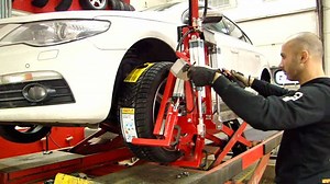 Lift tires | Flexible and custommade tire gripper | Lifts All AB