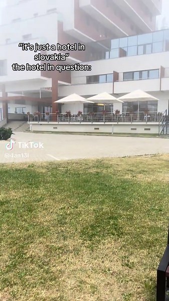 travelled 8 hours for this #fyp #viral #molchatdoma #молчатдома #судно #sudno #slovakia #strbskepleso #strba #hotelpanorama #tatras #tatramountains