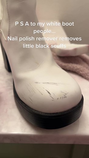 Effective Ways to Remove Scuffs from White Boots