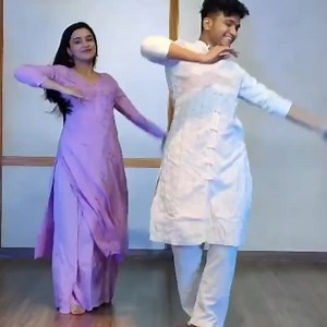 272K views · 10K reactions | This is a sign to get your dance partners and make more covers on this song ❤️ | One Dance | Facebook