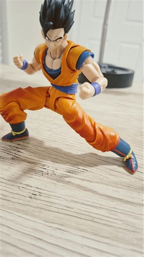 mini kitbash with games begin goku and gohan #kitbash #gohan #shfiguarts