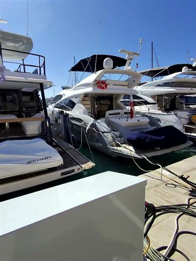 Azimut Magellano 60 Motor Yacht – Infinity View Stern in Antibes | YachtBuying101.com