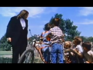 Meat Loaf's Bike (Dead Ringer Movie 1982)