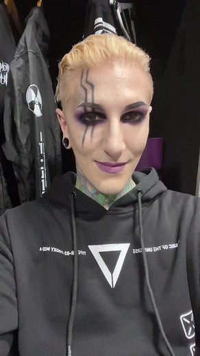 This is officially my favorite TikTok I’ve ever posted haha. Makeup by @eknmakeup. #adele #supermario