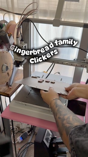 My daughter and I really enjoy these clickers. Today we made a gingerbread family fidget clicker. #fidget #clickers #3dprints #3dprinter #bambulaba1 | Maestra Creations
