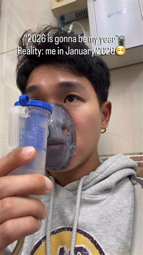 Emery on Instagram: "😷 My New Year’s resolutions were not accepted 🥲 在零度的歐洲沒事，在十幾度的台灣重感冒？ #newyearresolution #relateable #funnyreels #2026 #fluseason"