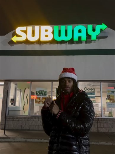 Big Ssa Belly 😆😂😭💀 :Fast Food Edition • • • • • • •#healthy #fastfood #bigbelly #bigback #fypシ゚viral