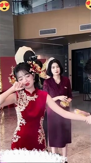 Chinese Bride Engagement Dress🤯🤯 #wedding #shorts #viral #trending #foryou