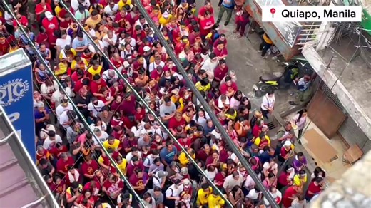 Patuloy ang pag-apaw ng mga nagsisimba sa Minor Basilica and National Shrine of Jesus Nazareno sa Quiapo, Maynila para sa oras-oras na Feast Masses ngayong Pista ng Nazareno. | #SelfiePatrol ni Michael Delizo #Nazareno2025 | ABS-CBN News