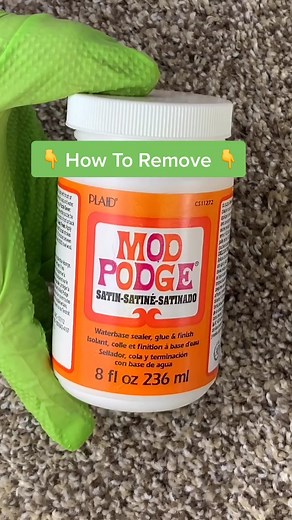 #howto clean up Mod Podge from your carpet! Apply white vinegar and scoop with a spoon / Dab spot with towel. Repeat until spot is gone. #cleaningtips
