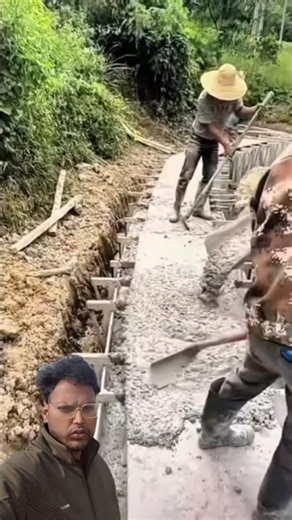 This Chinese Drain-Plastering Machine Is Pure Engineering Genius