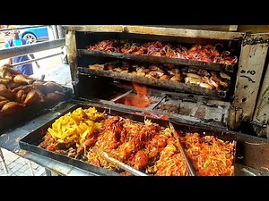 Street food corner in Kampala, Uganda / wandegeya Street popular chicken recipe / chicken Stew