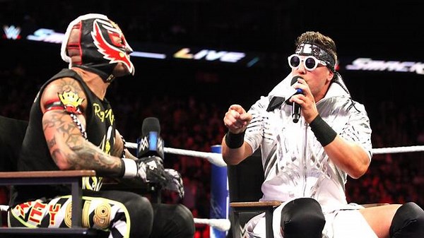 WWE SmackDown LIVE results, Oct. 23, 2018: The Viper strikes back on The Charismatic Enigma