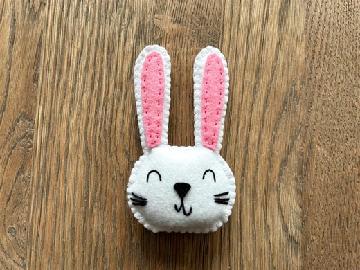Felt Bunny Magnet – Digital Sewing Pattern (PDF) - Etsy