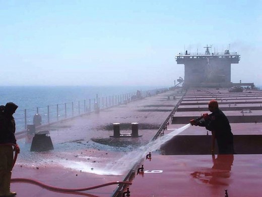 Why the Great Lakes' largest freighter had to make emergency 360-degree turn