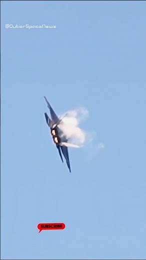 That F-22 Maneuver Was Insane