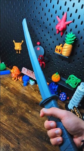 3D Printed Extending AND Collapsing Katana #3dprinting