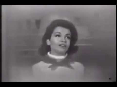 Annette Funicello - Chim Chim Cheree (Hullabaloo 1965, episode 1 6)