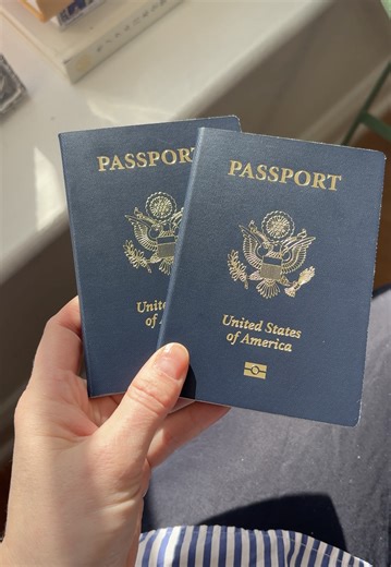 It takes only six minutes to renew your passport. Here's how.