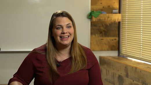 Meet Kim, a lesson creator for AP US History. She’s a former professor who loves bringing out the fun ✨ in history. Did you know Khan Academy is the official practice partner for AP? khan.co/APUSHistoryKA | Khan Academy