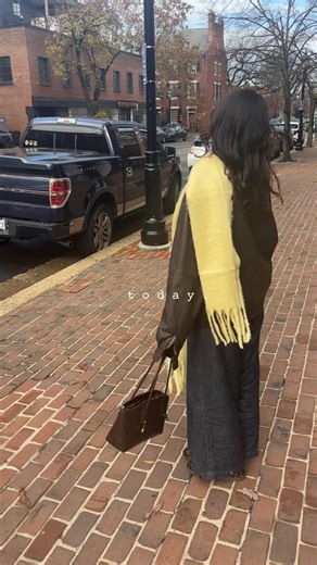 just an island gyal trying to survive the cold - chunky scarf is truly a game changer #ootd