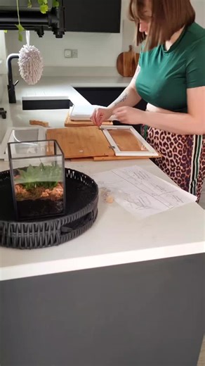 Gifted] There’s something so satisfying about building something that instantly upgrades your space 🤍✨ Putting together my new Marley’s Homeward bamboo breadbin in white & natural and I’m obsessed already. The clean, minimalist design fits perfectly in my kitchen, and that bamboo detail adds such a warm, natural touch 🌿 From flat-pack to fully styled… wait for the final reveal 👀 Not only does it look beautiful, but it keeps everything neat, fresh, and tucked away — the perfect mix of style fu