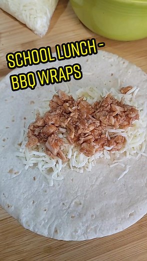 Yet another school Lunch haul. #bbq #schoollunch #lunch #wrap #poormanscomfortfood #food #foodie