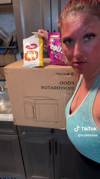 Ultimate Food Dehydrator for Homemade Freeze-Dried Candy and Snacks