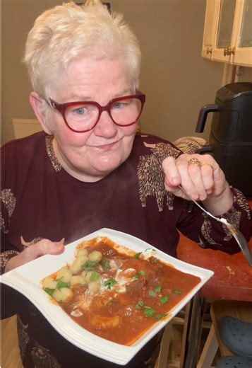 Hungarian Beef Goulash Recipe for Authentic Flavors