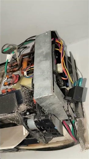 Hitachi ac Blower motor not working problem solved#automobile #ac260 #2025 #2026 #viral #viralvideo