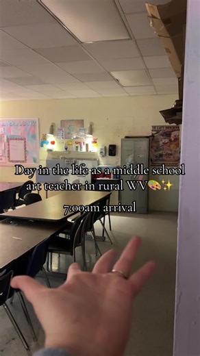 A Day in the Life of a Middle School Art Teacher