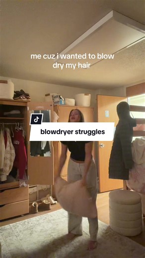 my room gets SO foggy #dorm #blowdry #blowout #college #relatable | Blow Dry Hair