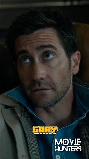 Give us a moment\n#inthegrey #jakegyllenhaal #eizagonzalez