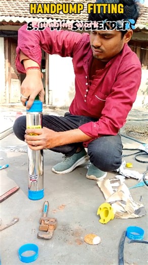 Dashrath Pal on Instagram: "India Mark 2 & 3 Hand Pump Installation 💪🚰 14 inch steel cylinder fitting done successfully. गाँव में साफ पानी की सुविधा के लिए मेहनत का काम। handpumpinstallation #handpump #indiamark2 #indiamark3 #plumbingwork #plumberlife"
