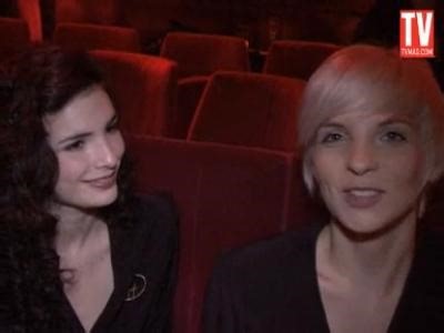 Mireille Dumas et les filles du Crazy Horse