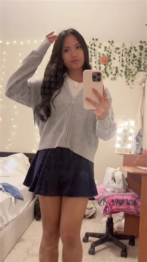 don’t mind the dirty mirror 🫩💔 #ootd #uniform #fyp