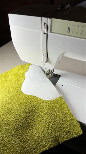 JPR Stitch (Dr. Jack Roberts) on Instagram: "Lines of green – I have been continuing with this green, stitching lines, unpicking lines, restitching lines and filling in areas."