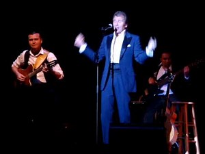 Александр Малинин - Ніч﻿ яка місячна (live) San Francisco