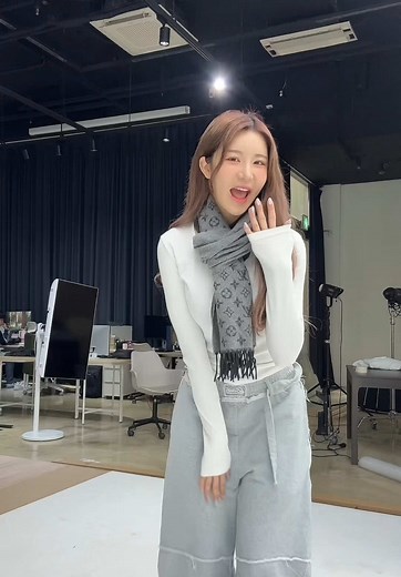 we are OK ^^ @𝗛𝗲𝗹𝗹𝗼 𝗛𝗼𝘂𝘀𝗲 | sia jiwoo