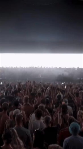 Takeoff in the Teletech arena! 🚀 Secure 2026 tickets now at creamfields.com/tickets Rockstar Energy Drink UK&I ⭐️ | Creamfields