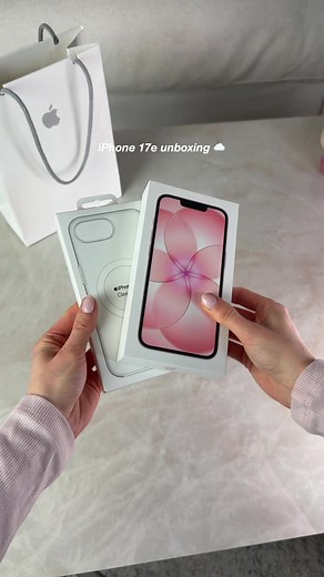 Unboxing the New iPhone 17e in Soft Pink