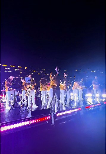 Nuestra memorable noche con Grupo Niche en Ecuador