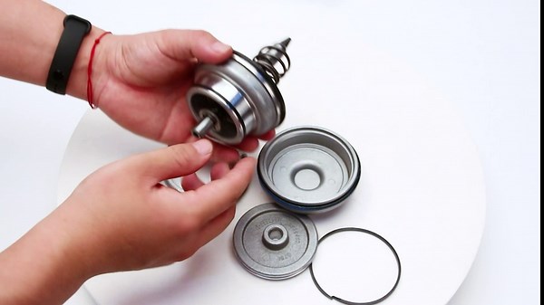 4L60E 700R4 Servo Piston Kit Assembly Green Cover & Snap Ring High Performance For Corvette Servo 700R4 4L65E 4L70E 4L60E Transmission 1982-2014