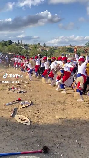 Amanazaretha Umgidi Dance Challenge